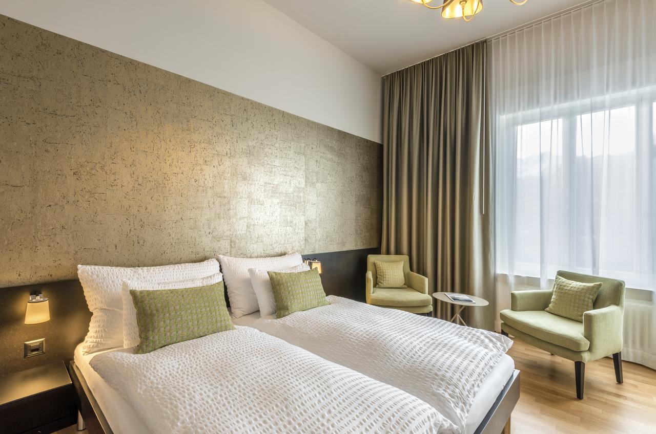 Superior Doppelzimmer mit Fluss- und Bergblick